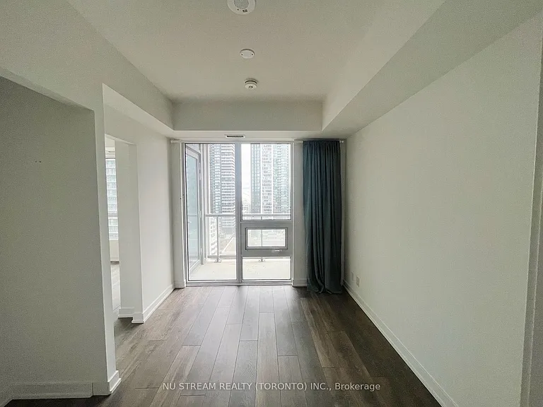 108 Peter St #2206 — Photo 11