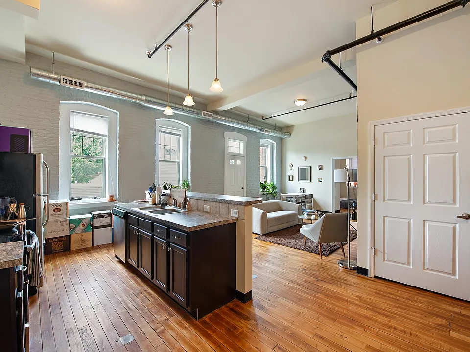 626 Columbia Ave #2A