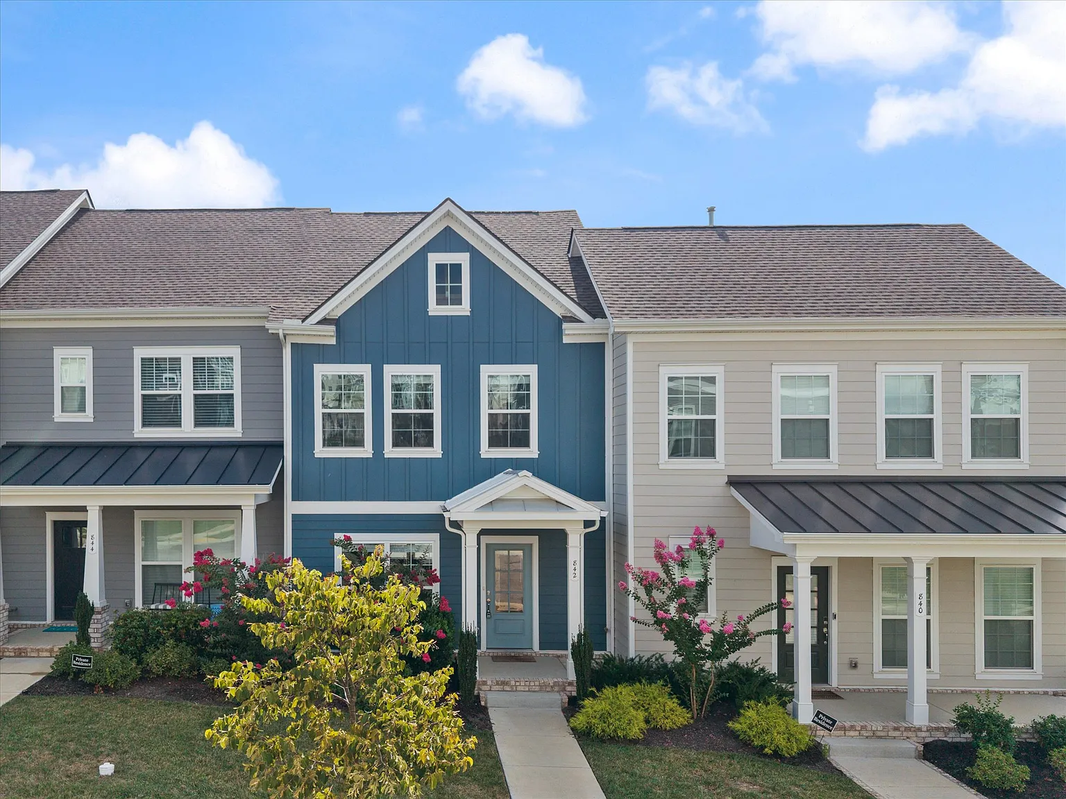 3 bed, 2.5 bath, 1265 sqft, $2,550 — Photo 1
