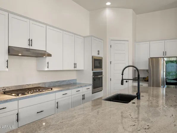 38500 N SCHOOL HOUSE Road #1, Cave Creek, AZ 85331