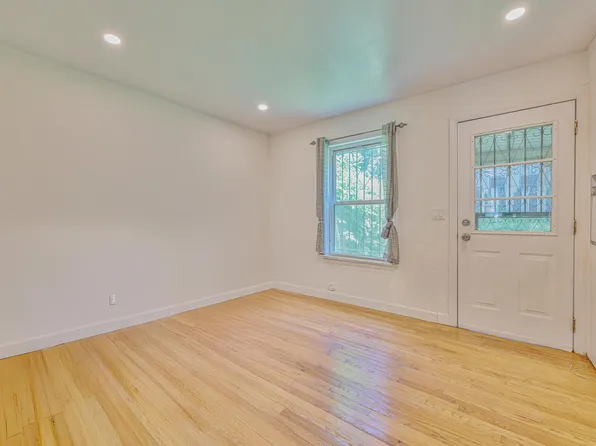 543 Thomas Boyland Street image 5 of 14