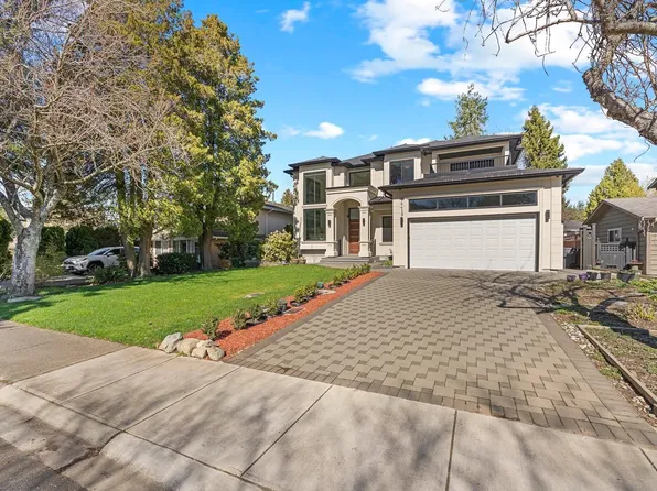 14419 17a Ave, Surrey, BC V4A 5P5