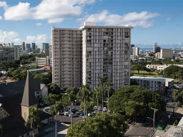 1617 Keeaumoku St APT 404, Honolulu, HI 96822