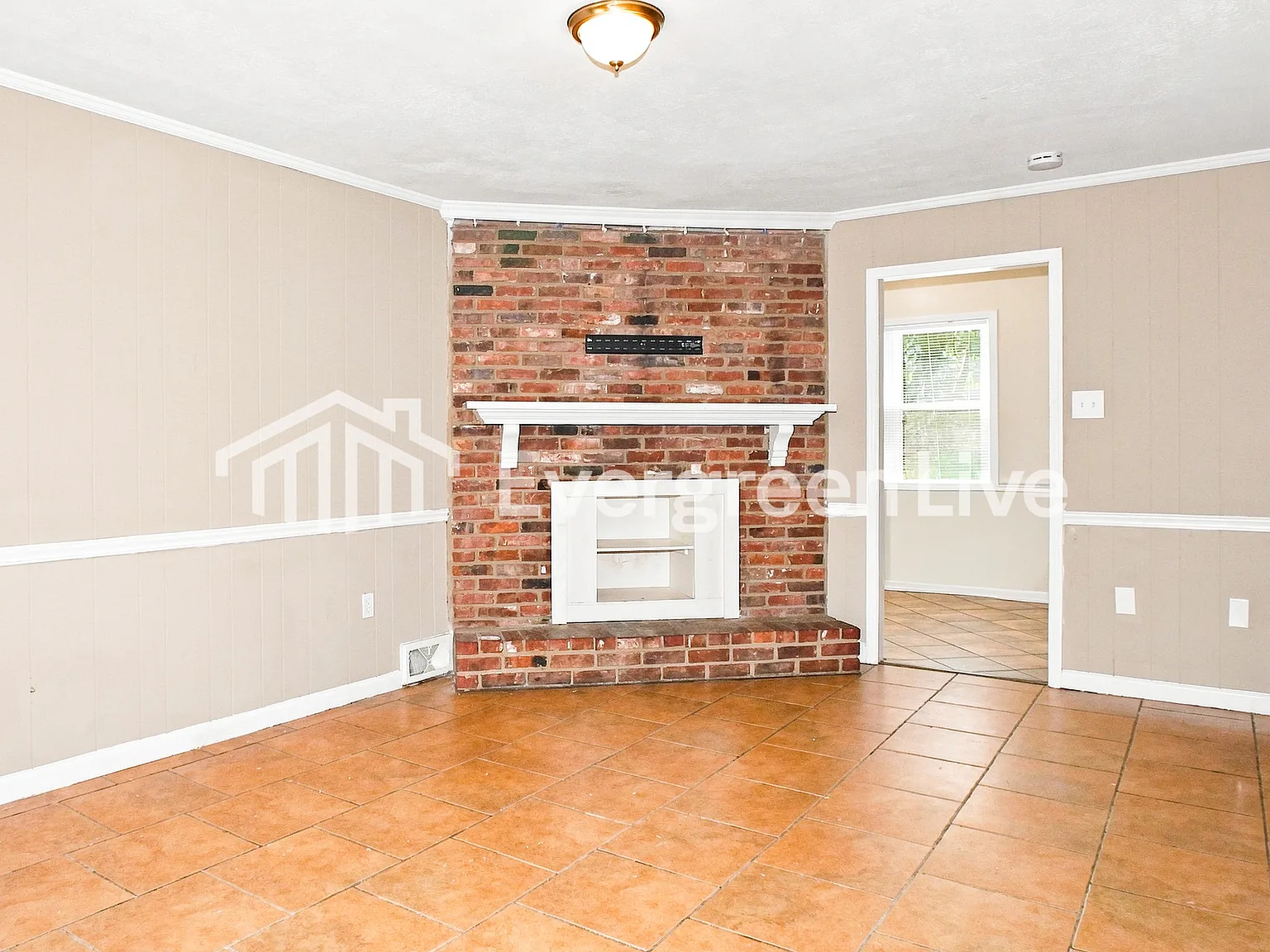 3 bed, 2.0 bath, 1158 sqft, $1,495 — Photo 3