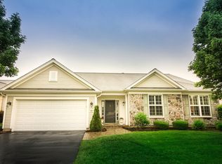 651 Tuscan Vw, Elgin, IL 60124