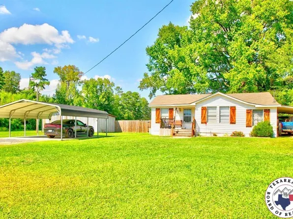 255 County Road 4139, Simms, TX 75574