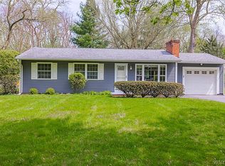 5 Cullens Run, Pittsford, NY 14534