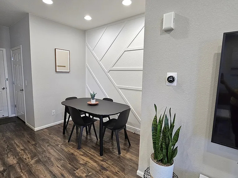 16091 E 47th Pl — Photo 6