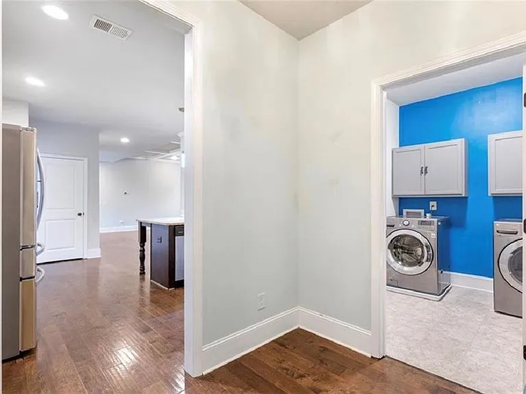 2727 Cove View Ct — Photo 8