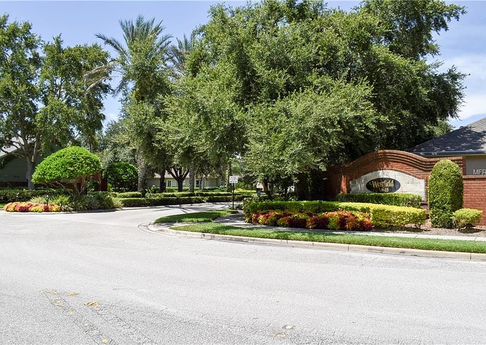 1st image of 336 English Lake Dr