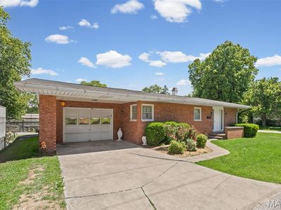115 W 5th South St, Mount Olive, IL, 62069