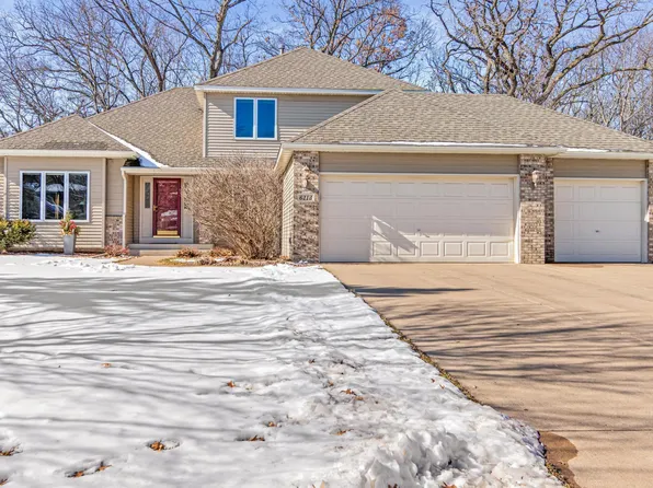 6213 Linda Ln, Lino Lakes, MN 55014