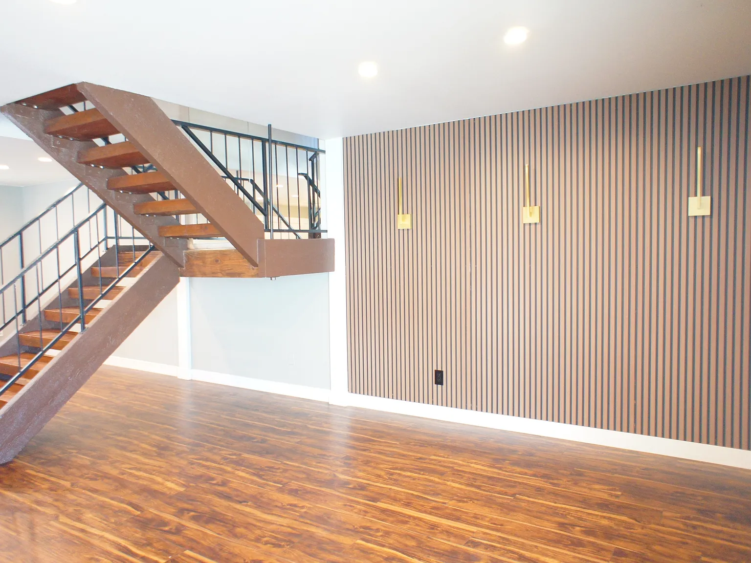 4206 North Parkway Avenue - 1 — Photo 3