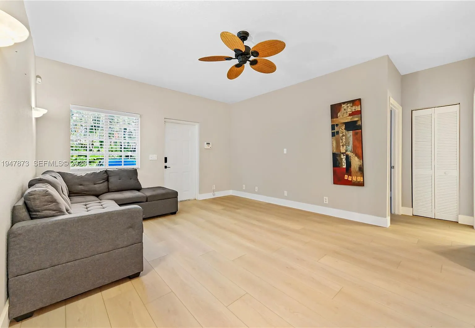 2 bed, 2.0 bath, 1080 sqft, $2,500 — Photo 4
