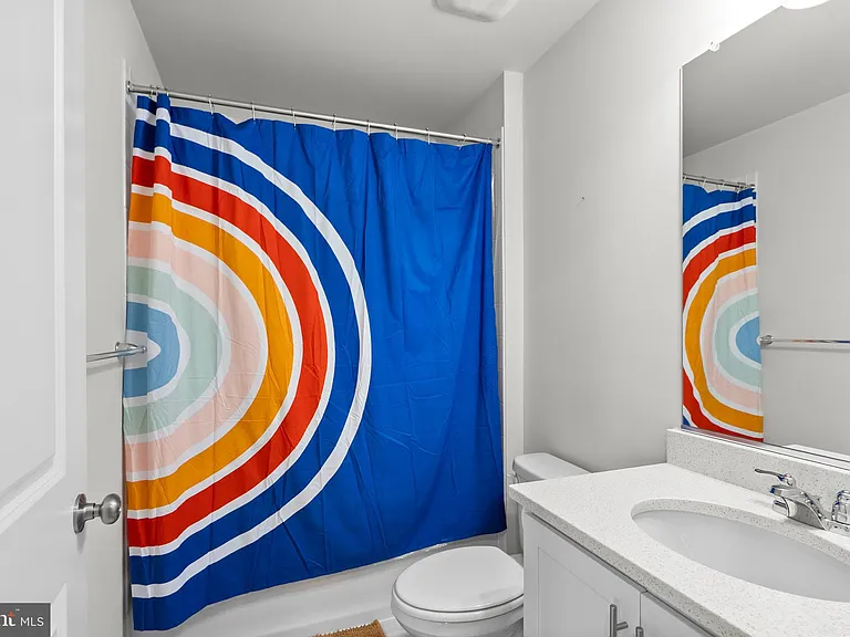 9715 Summerton Dr — Photo 31
