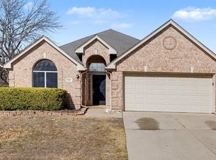 5321 Stillwater Dr, Fort Worth, TX 76137