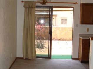 2033 Camelot Dr, Las Cruces, NM 88005