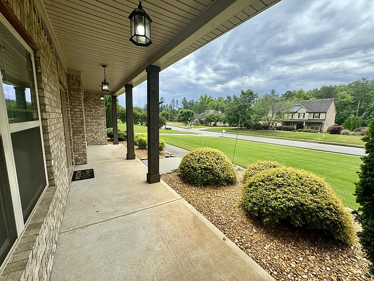 139 Fishers Mill Dr — Photo 12