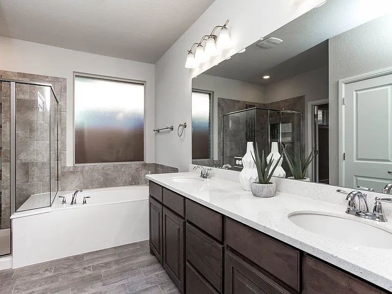 105 Crimson Sky Ct — Photo 12