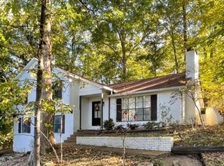 683 Old Hickory Rd, Grenada, MS 38901