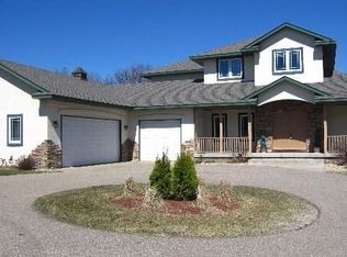 5862 Burke Trl, Inver Grove Heights, MN 55076