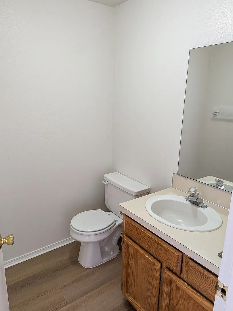 Skylinevillage5124-5126 — Photo 4