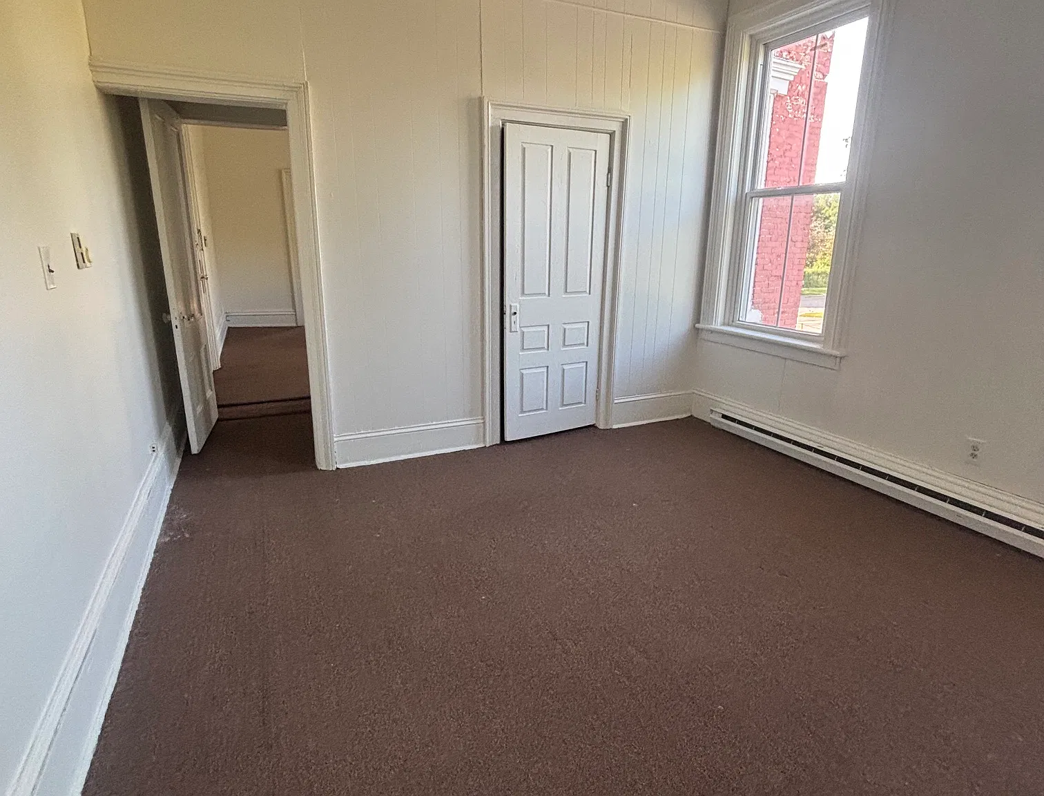 1 bed, 900 sqft, $1,000 — Photo 4