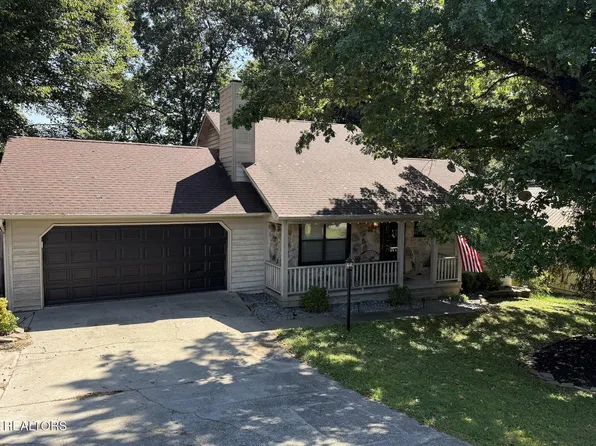 7316 Foxlair Rd, Knoxville, TN 37918