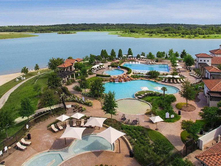 Viridian lake