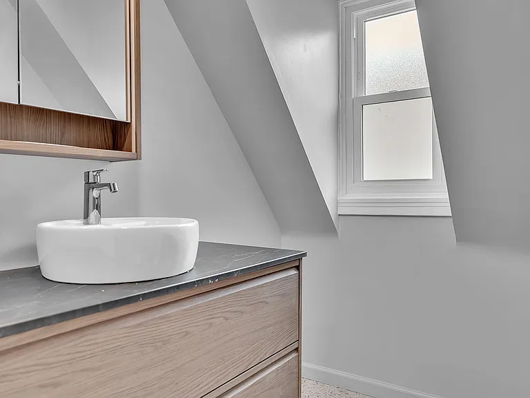 144 Saint James Pl — Photo 12