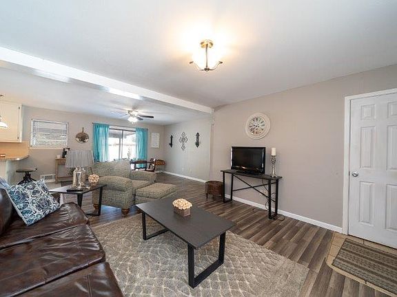 4th image of 125 Waneta Cir