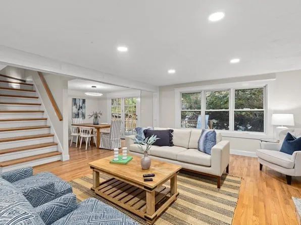 308 Moraine St, Marshfield, MA 02050