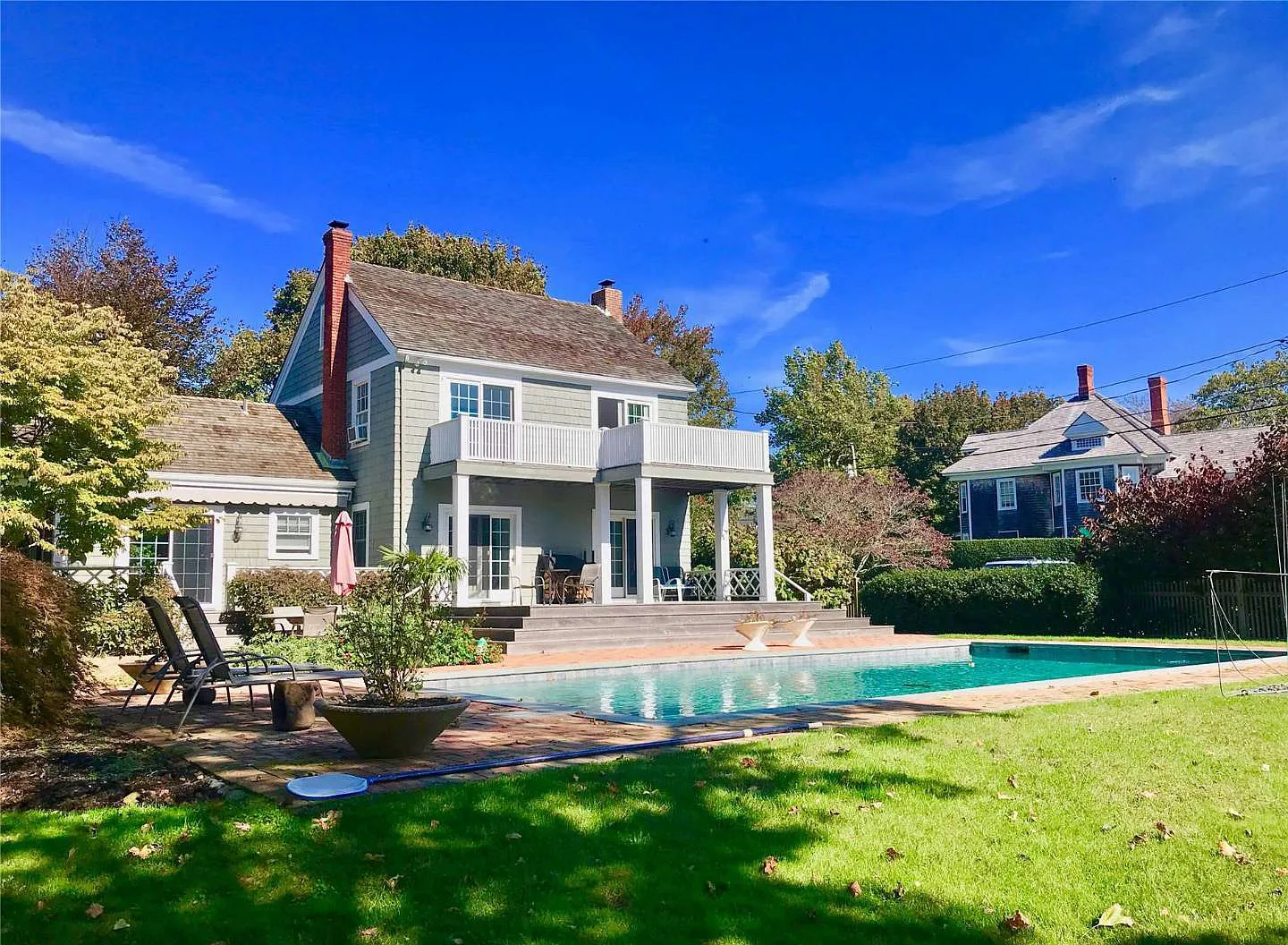Nantucket Beauty with pool — Photo 1
