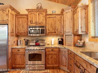 525 Three Rivers Dr, Alpine, WY 83128