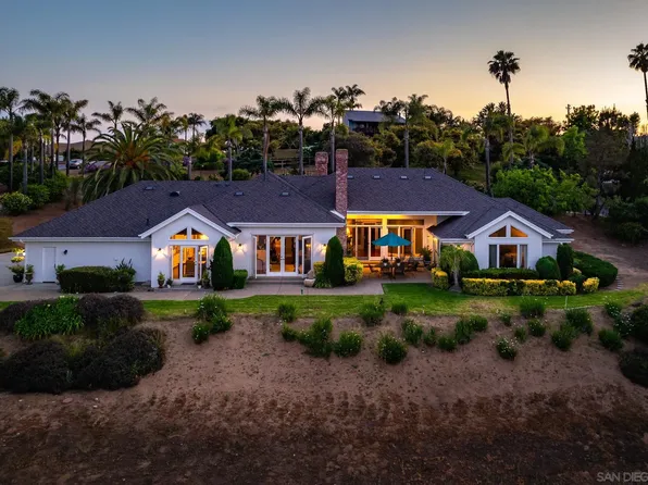 387 Rancho Camino, Fallbrook, CA 92028