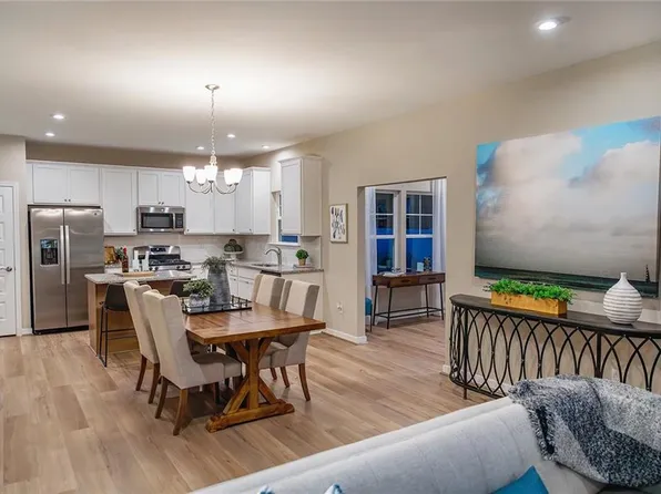 230 Mill Stream Dr, Suffolk, VA 23434