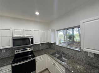 3147 NE 4th St, Homestead, FL 33033