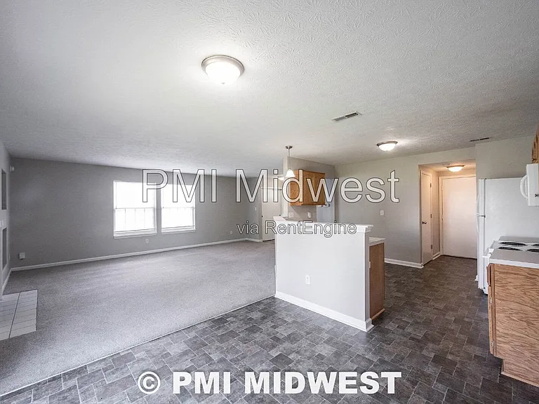 11550 Signet Ln — Photo 9