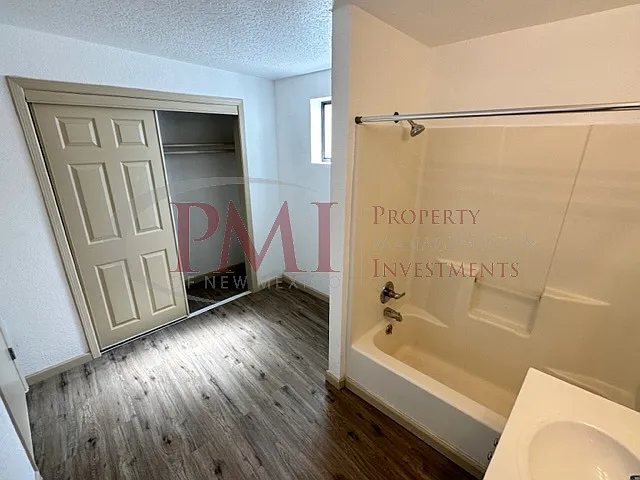 2106 College Street #6 — Photo 38