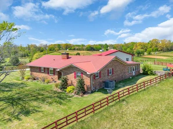 1435 Hennessee Bridge Rd, Rock Island, TN 38581