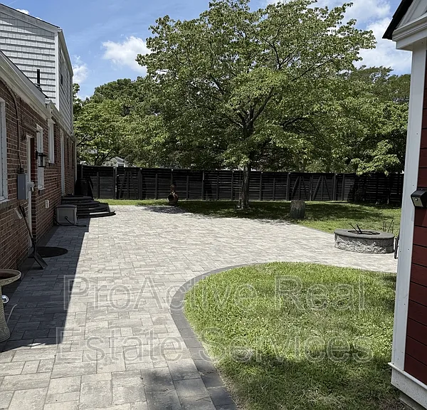 1300 Elk Ave — Photo 7
