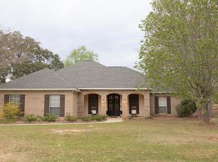 6 Carnaby St, Petal, MS 39465