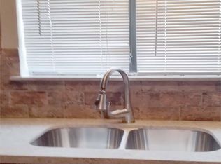 408 Matt Ln, Arlington, TX 76012