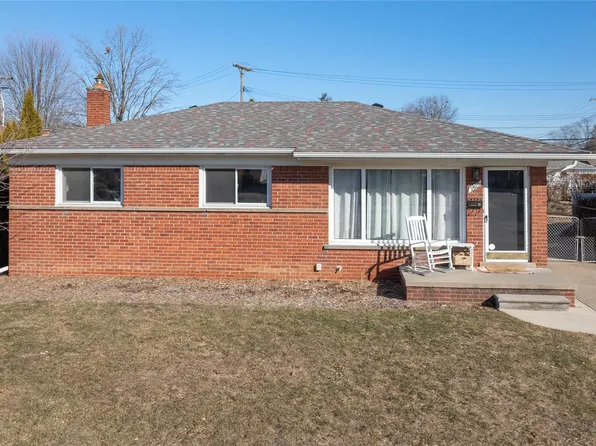 2820 Marian Dr, Trenton, MI 48183