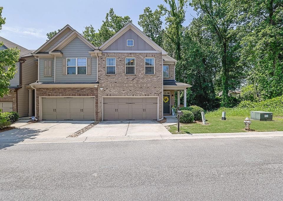 1st image of 2333 Whiteoak Bnd SE