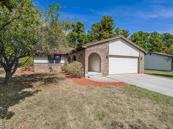314 Greenwood Trl, Ossian, IN 46777