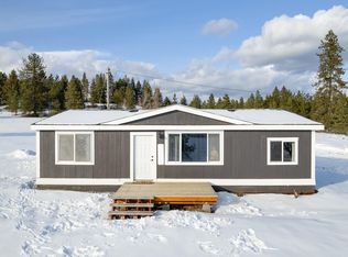 4490 Whittier Rd, Clayton, WA 99110