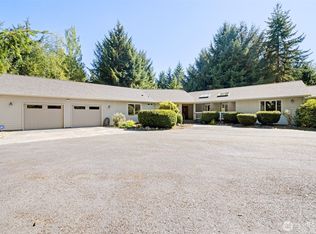 175 Alderview Dr, Port Angeles, WA 98362