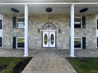 10434 Mapledale Rd, Barneveld, NY 13304