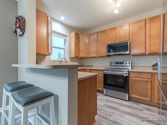 5th image of 3411 Kings River St SW